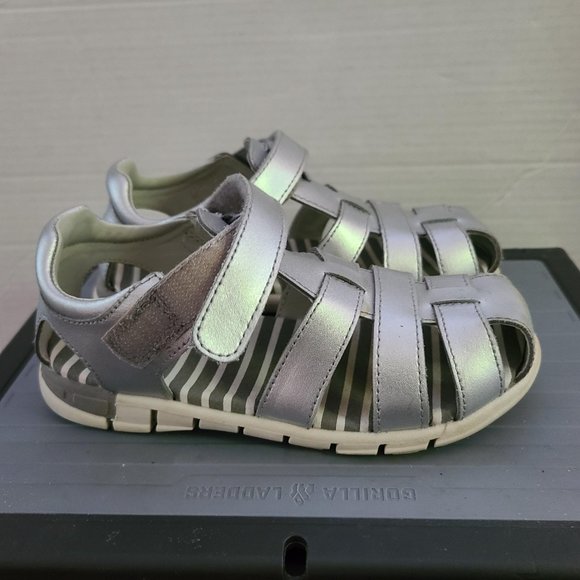 Lot of 2 - UMi Whitny Sandals & Havaianas FlipFlop - Picture 2 of 12